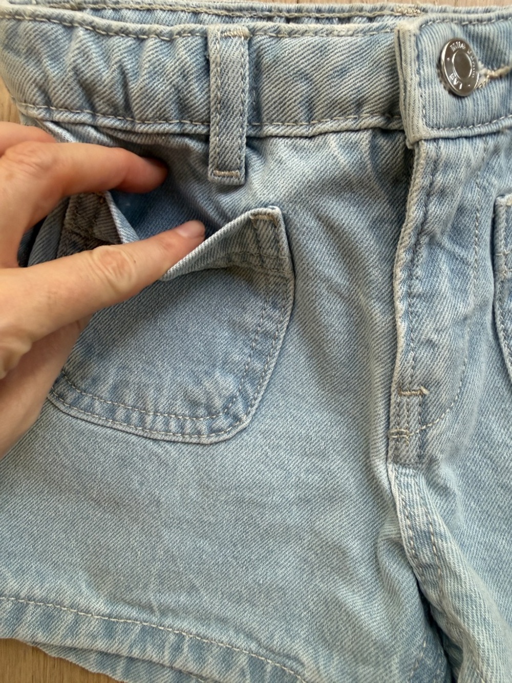 BNWT Mango Girls Patch Pocket Shorts - Picture 5 of 5